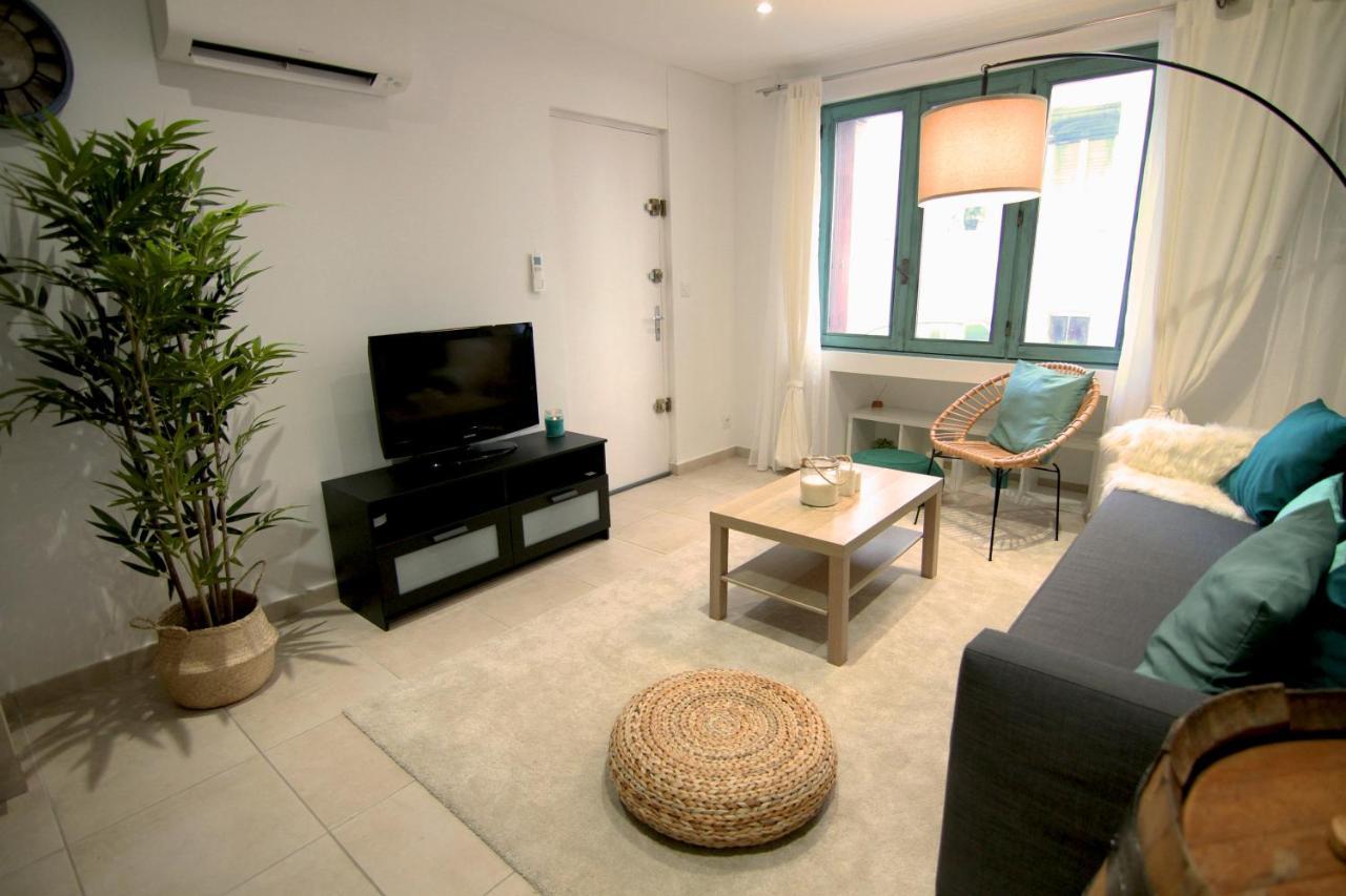 Apartment Right In The Heart Of Sète Exteriör bild