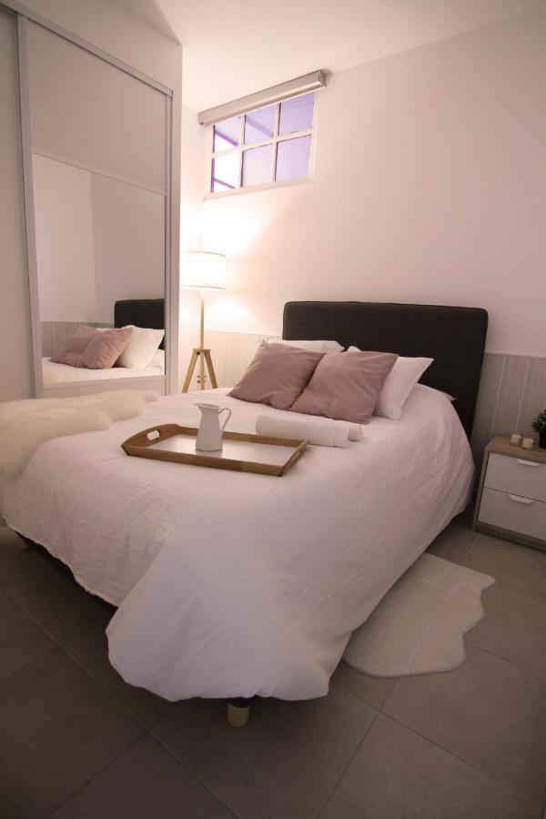 Apartment Right In The Heart Of Sète Exteriör bild