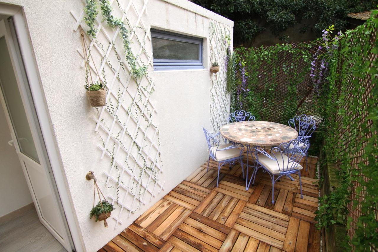 Apartment Right In The Heart Of Sète Exteriör bild