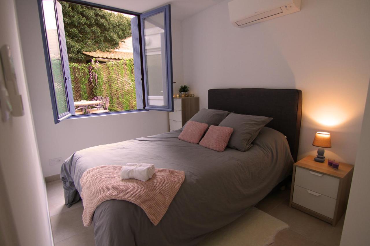 Apartment Right In The Heart Of Sète Exteriör bild