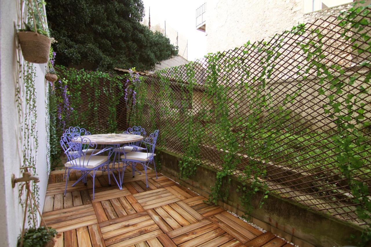 Apartment Right In The Heart Of Sète Exteriör bild